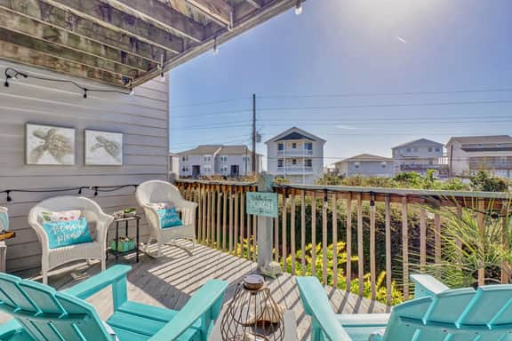 Private Beach Access-3-Bedroom w/ Ocean Views & Pool